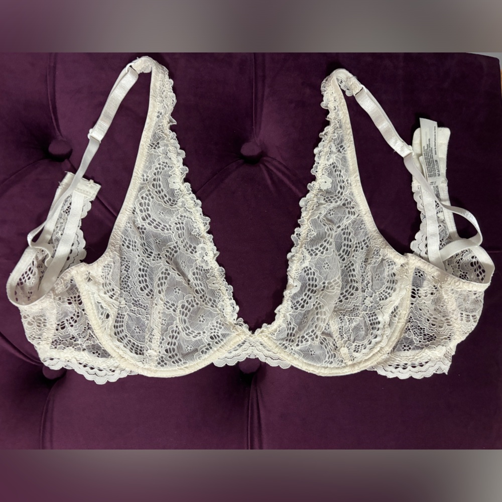 Intimately Free People bralette | size 36B | like new